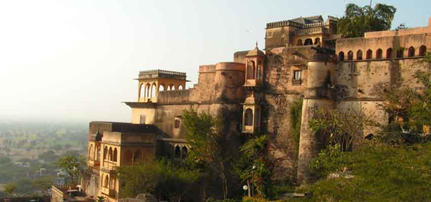 aigarh-fort