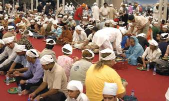 Food served in Golden Temple