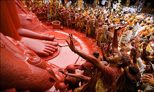 Abisheka for lord Mahavir