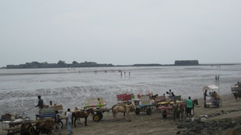 Mandwa and Kihim Beach