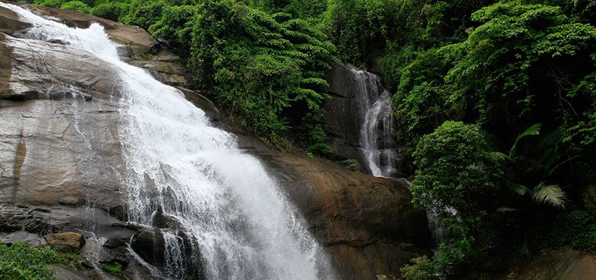 thusharagiri-waterfall